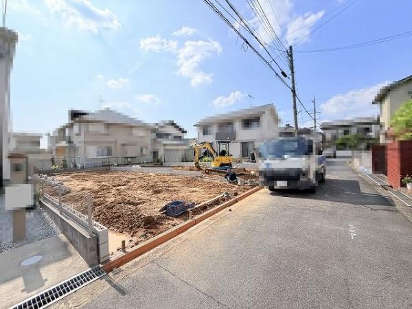 橿原市新口町　2号棟　新築戸建