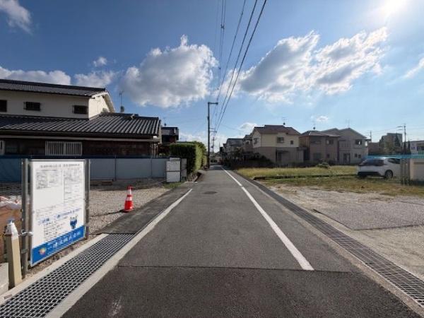 生駒郡斑鳩町龍田西4丁目　5期　新築戸建　2号棟