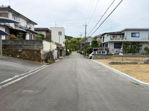 香芝市穴虫　第8　新築戸建　2号棟