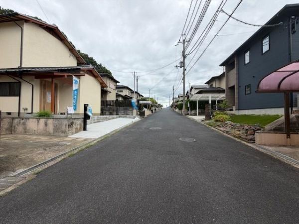 北葛城郡広陵町みささぎ台の中古一戸建て