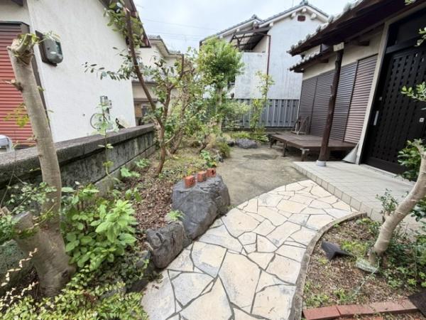 北葛城郡上牧町松里園２丁目の中古一戸建て
