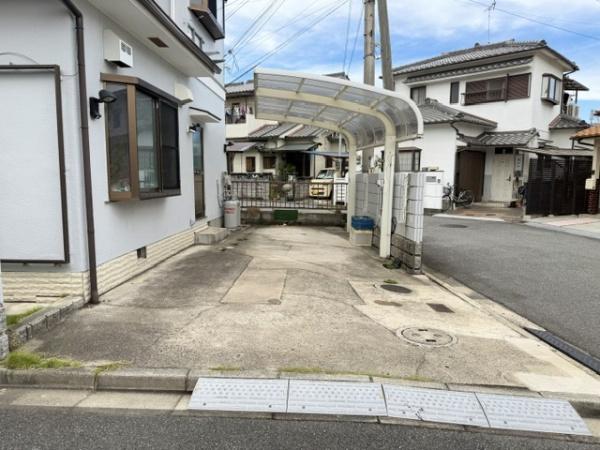 香芝市磯壁４丁目の中古一戸建て