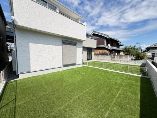 香芝市上中　新築戸建　1期2号棟