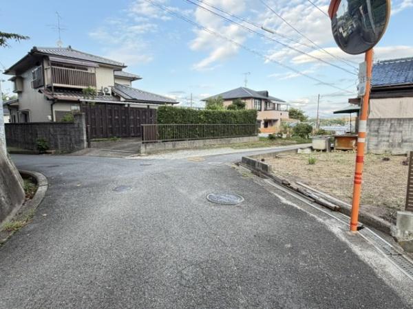 北葛城郡王寺町本町２丁目の土地