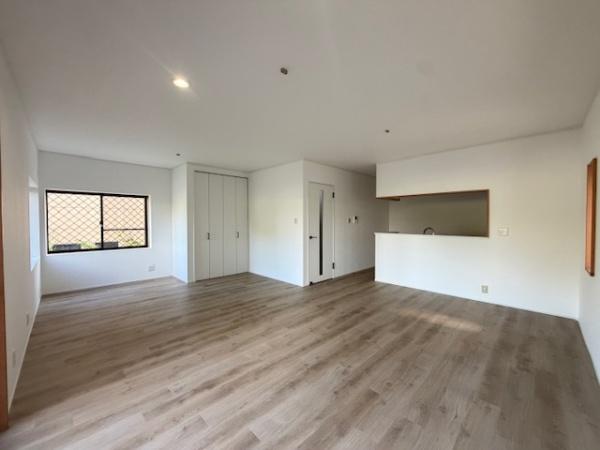 香芝市下田東３丁目の中古一戸建て