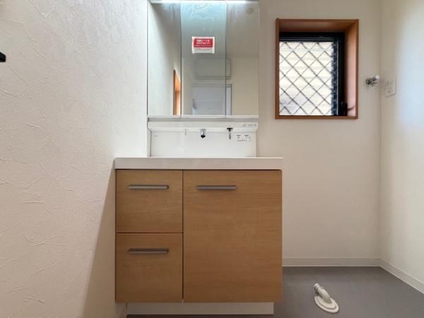 香芝市下田東３丁目の中古一戸建て