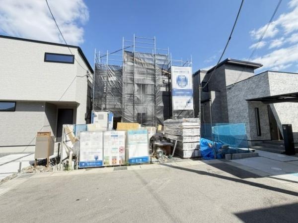 香芝市上中　新築戸建　4期　1号棟