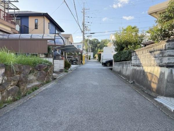 北葛城郡王寺町本町４丁目の土地