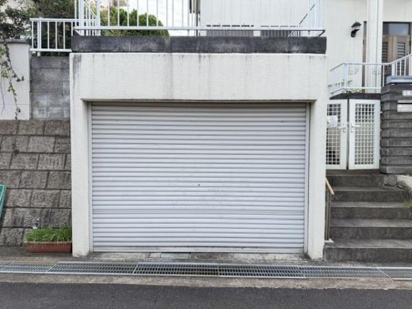 香芝市白鳳台２丁目の中古一戸建て