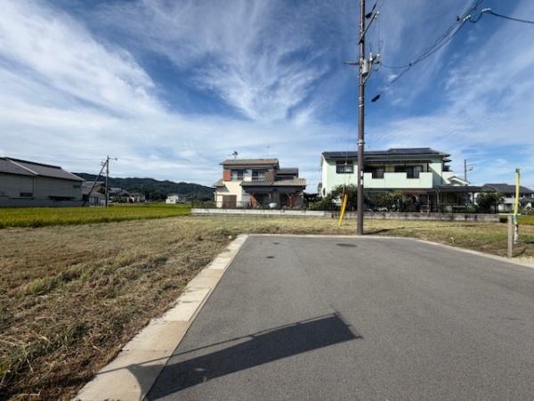 生駒郡斑鳩町法隆寺北２丁目の土地