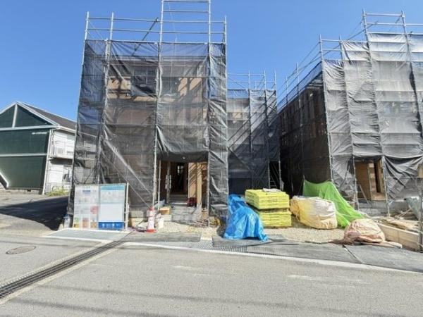 生駒郡斑鳩町龍田西4丁目　5期　新築戸建　1号棟