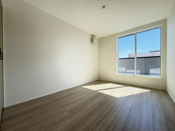 香芝市上中　新築戸建　1期3号棟