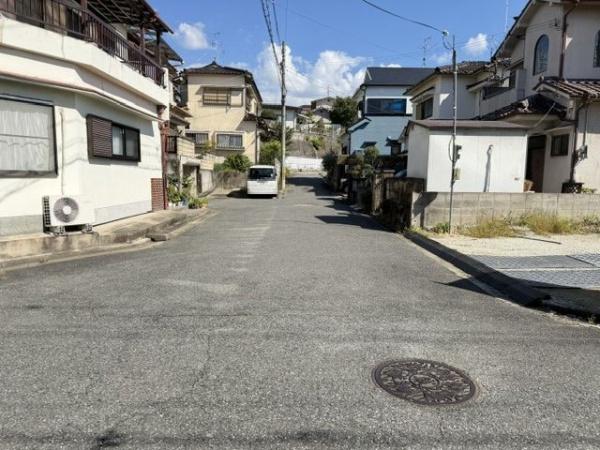 北葛城郡上牧町松里園3丁目　新築戸建