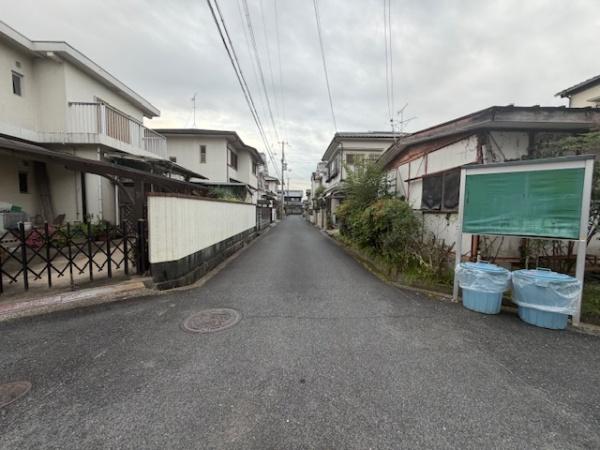 生駒郡斑鳩町小吉田２丁目の土地