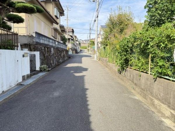 北葛城郡王寺町本町５丁目の土地