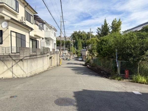 北葛城郡王寺町本町５丁目の土地