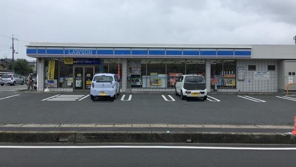 大和高田ハイライフ(ローソン大和高田大東町店)