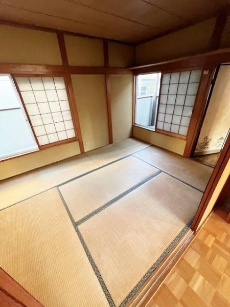 柏原市石川町の中古一戸建て