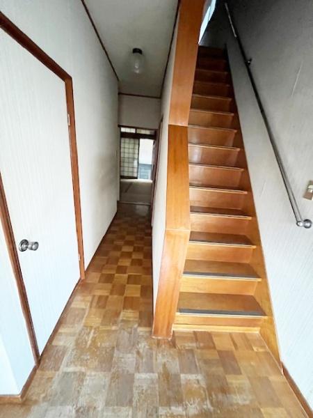 柏原市石川町の中古一戸建て