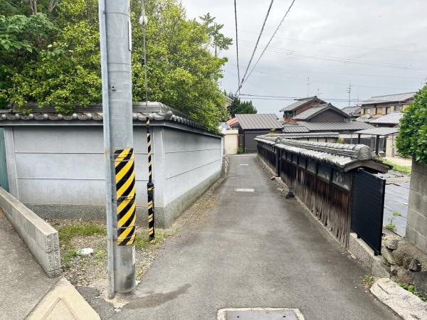 八尾市郡川４丁目の土地