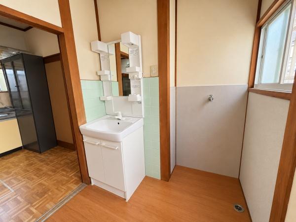 羽曳野市高鷲６丁目