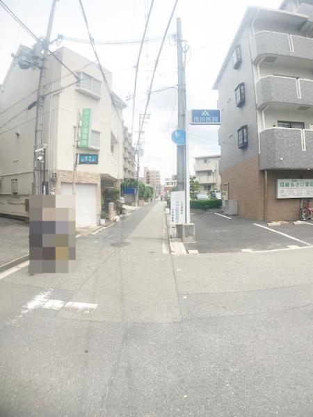 マンションラークB