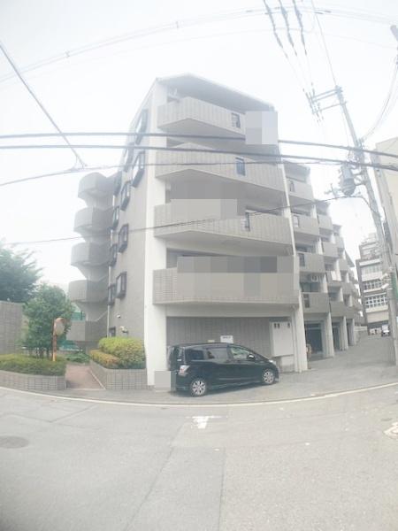 マンションラークB