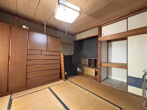 生駒郡斑鳩町東福寺１丁目の中古一戸建て