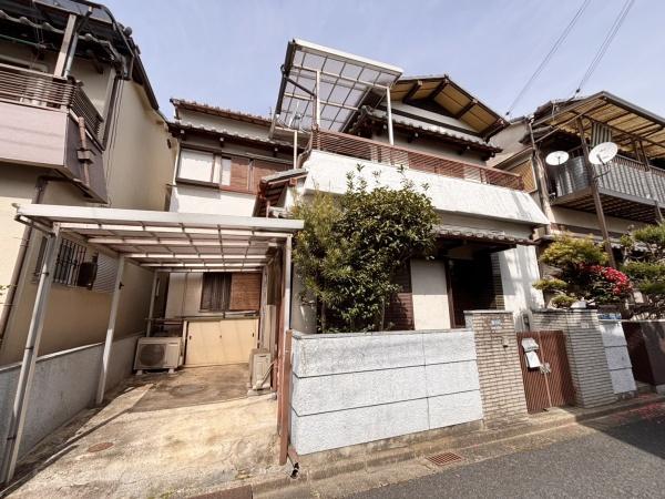 生駒郡斑鳩町東福寺１丁目の中古一戸建て