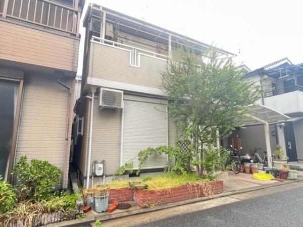 八尾市萱振町４丁目の中古一戸建て