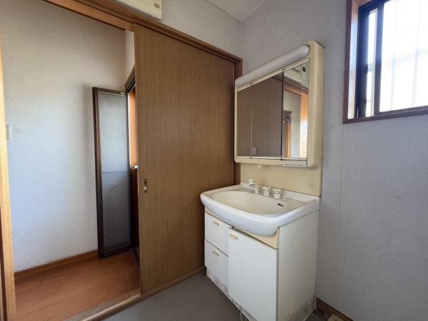 富田林市錦織中２丁目の中古一戸建て