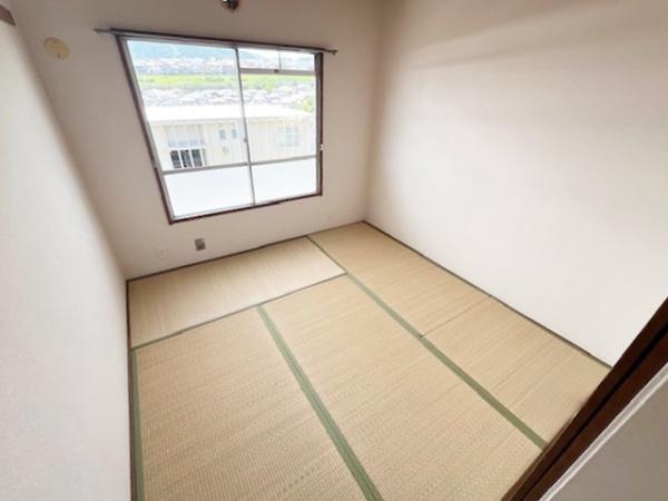 関屋あしびハイツ