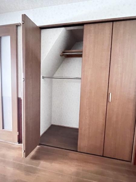 羽曳野市高鷲５丁目の中古一戸建て