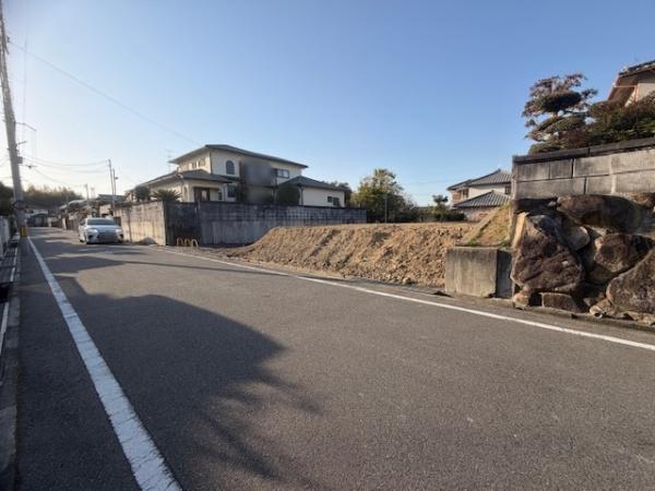 和泉市光明台３丁目の土地