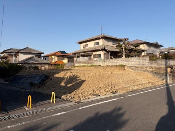 和泉市光明台３丁目の土地