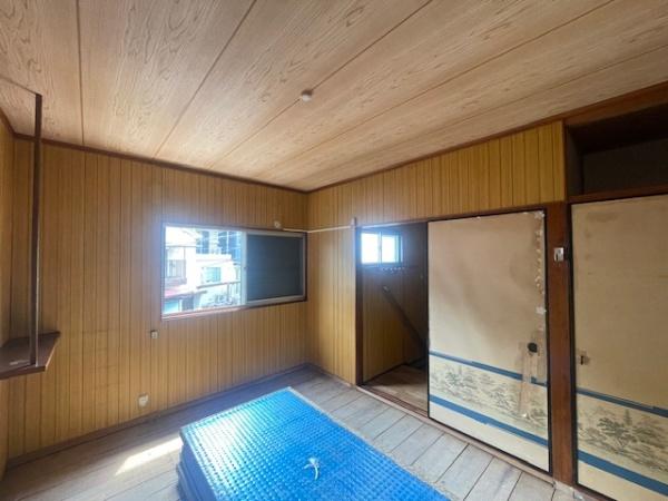 柏原市安堂町の中古一戸建て