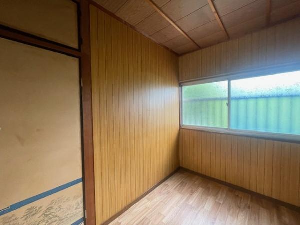 柏原市安堂町の中古一戸建て