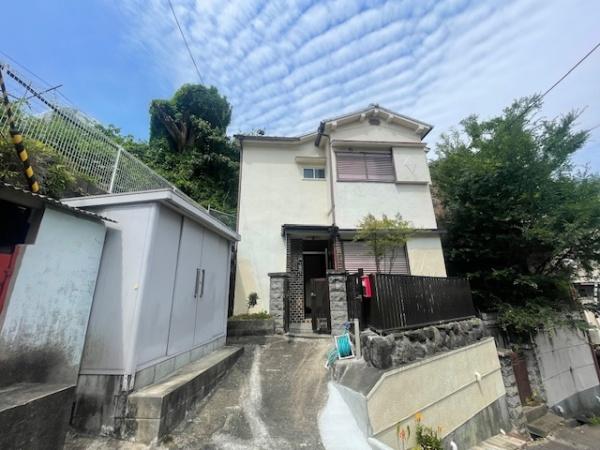 柏原市安堂町の中古一戸建て