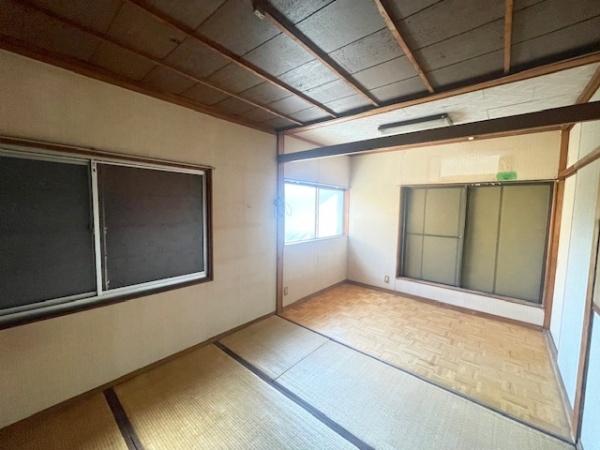 柏原市太平寺１丁目の中古一戸建て