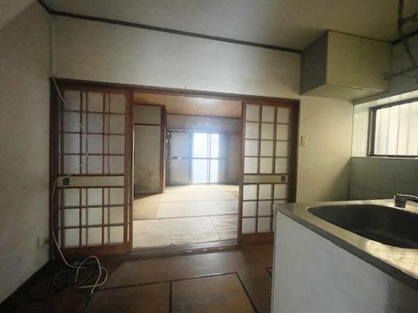 柏原市太平寺１丁目の中古一戸建て