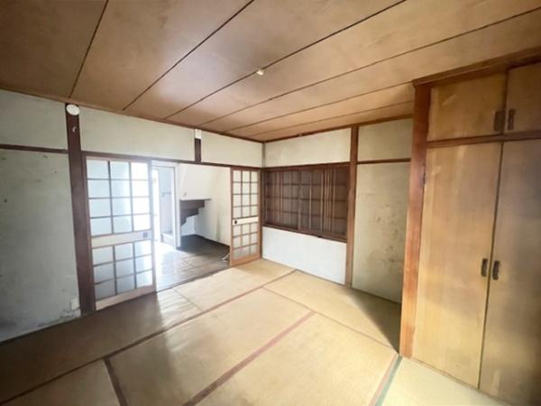 柏原市太平寺１丁目の中古一戸建て