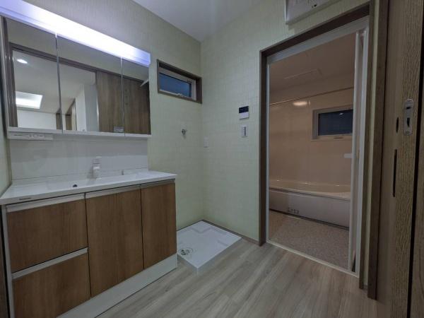 橿原市曲川町３丁目(３号地)