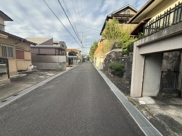 生駒郡三郷町東信貴ケ丘１丁目