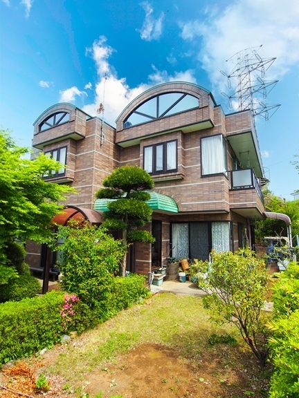 武蔵村山市三ツ木３丁目　大型中古住宅　二世帯可