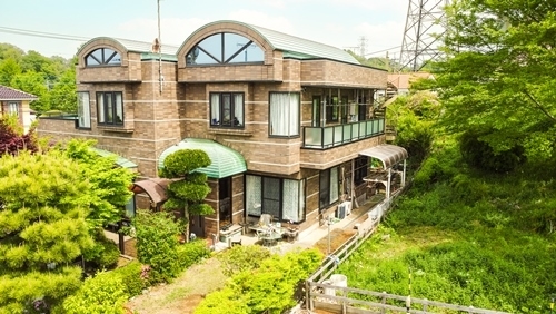武蔵村山市三ツ木３丁目　大型中古住宅　二世帯可