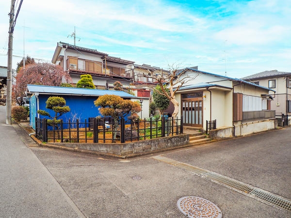 南西角地！建築条件なし　売地