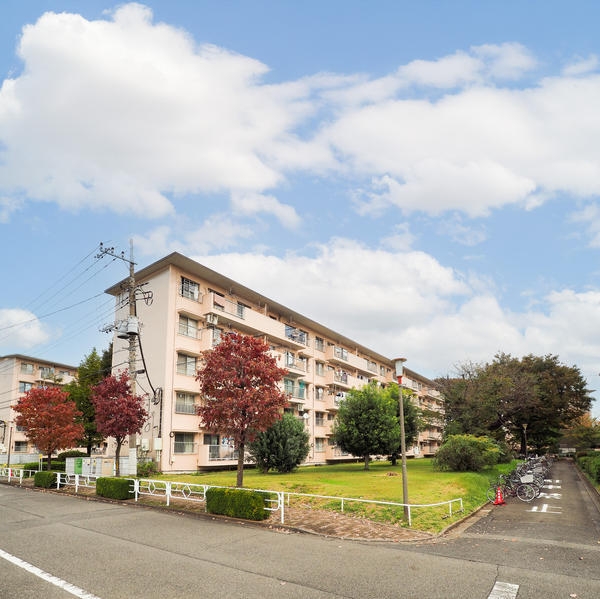 立川柏町住宅11号棟