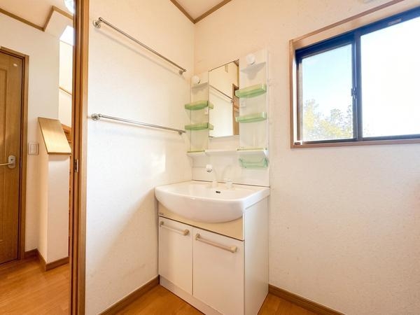 日野市三沢２丁目の中古一戸建て