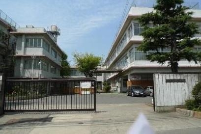 ワコーレ立川　3階(立川市立第一中学校)