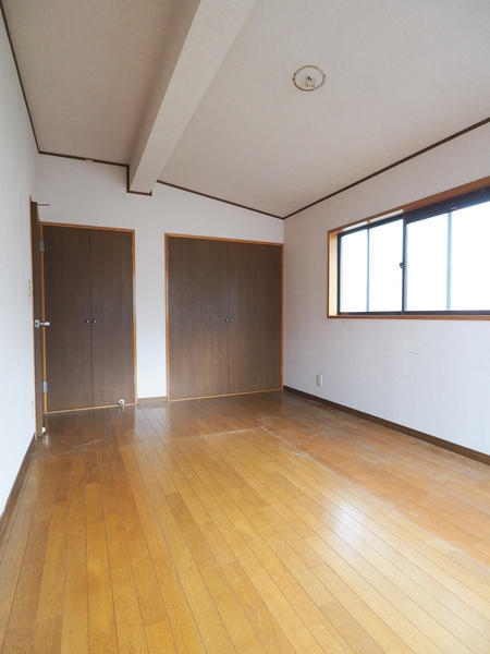 東大和市湖畔２丁目の中古一戸建て